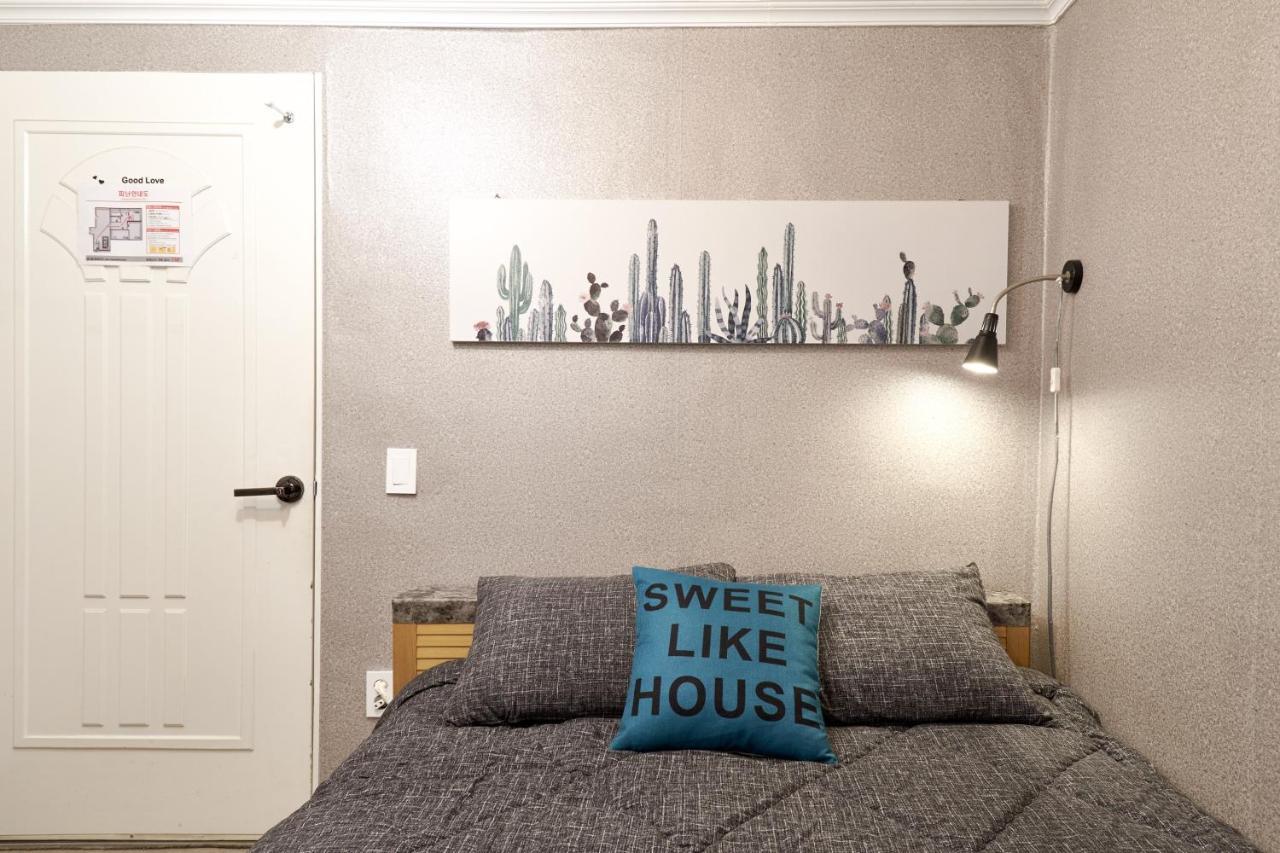 Jun Guesthouse Seoul Ngoại thất bức ảnh